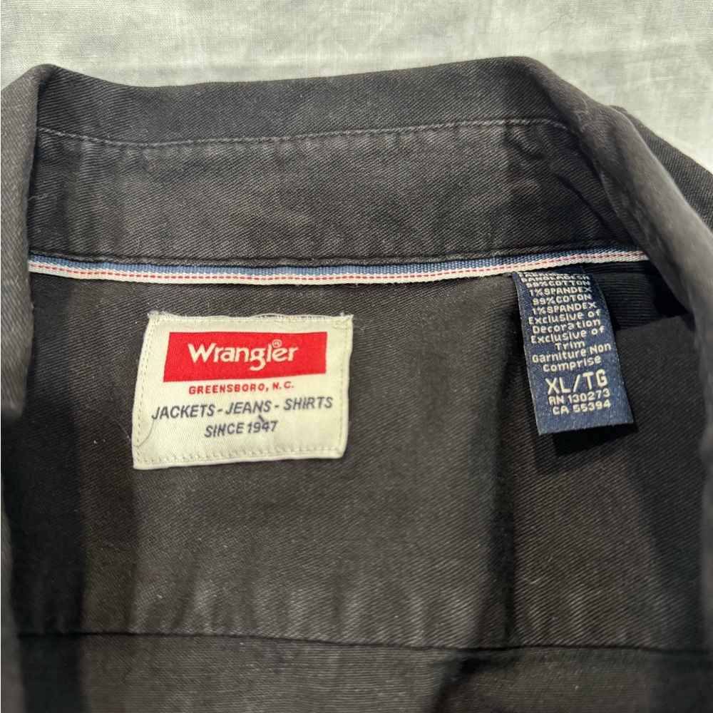 Wrangler Black Denim Shirt - Picture 2 of 4
